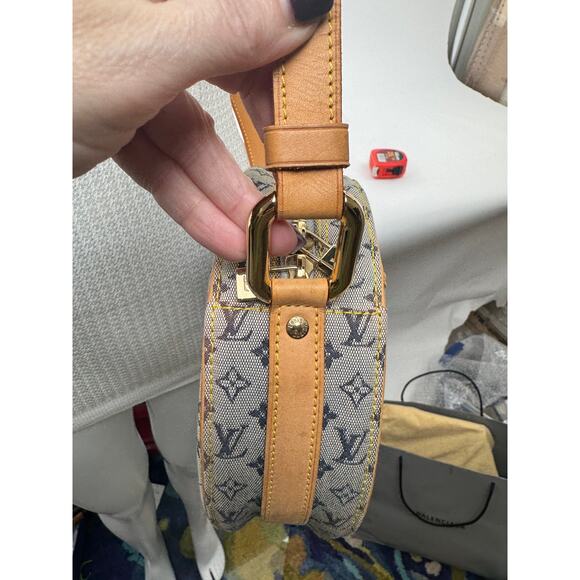 Louis Vuitton Rare Blue Denim Circular Mini Monogram Jeanne PM Crossbody Bag - Picture 9 of 12